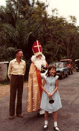 Saint-Nicolas 1985.jpg - Jos Bruyns - St Nicolas et Valérie